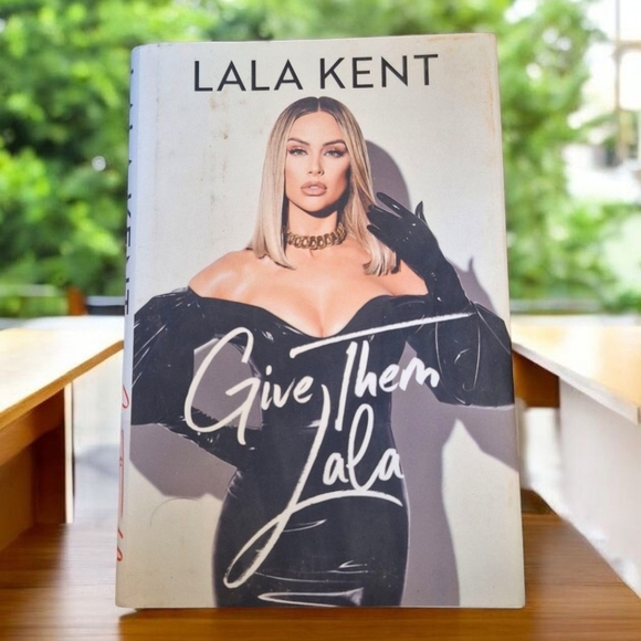 Lala Kent Give Them Lala Black and White Coffee Table Book - Picture 1 of 2